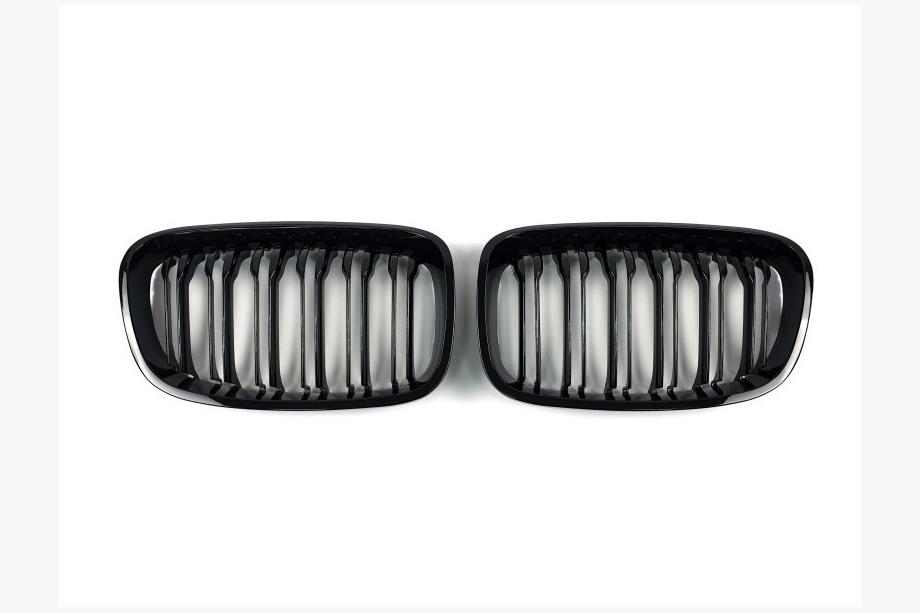 BMW 1 серія F20/F21 2011-2019 рр. Ніздрі M-Look (2011-2014, чорний глянець) Фото 2