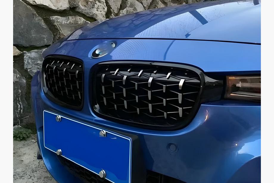 BMW 3 серія F30/F31 2012-2019 рр. Ніздрі Diamond Silver Image
