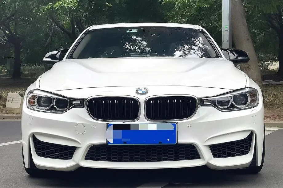 BMW 4 серія F32/F33/F36 2012-2020 рр. Ніздрі M-Look (чорний глянець з хром окантовкою) Фото 1