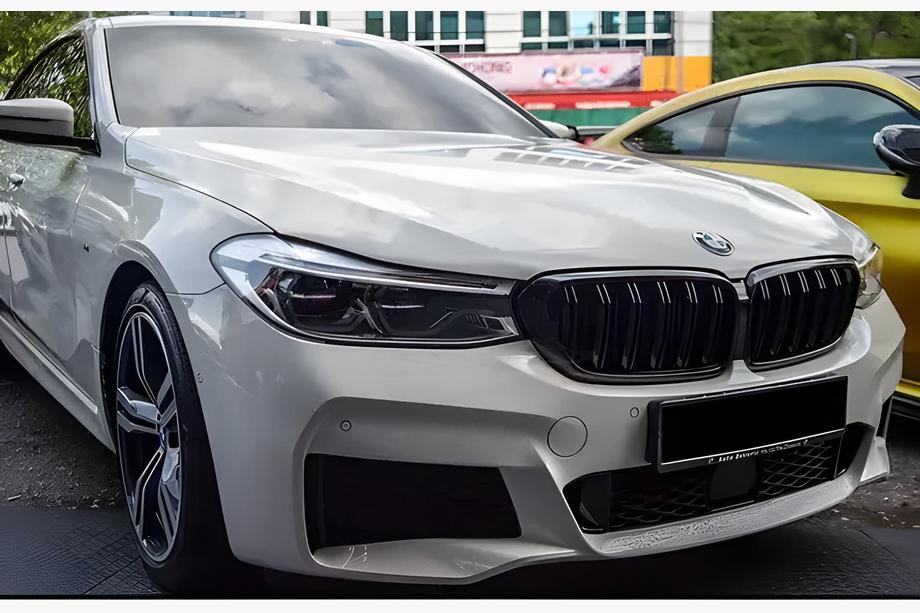 BMW 6 G32 2017- Ніздрі M-Look (2017-2020, чорний глянець) Image