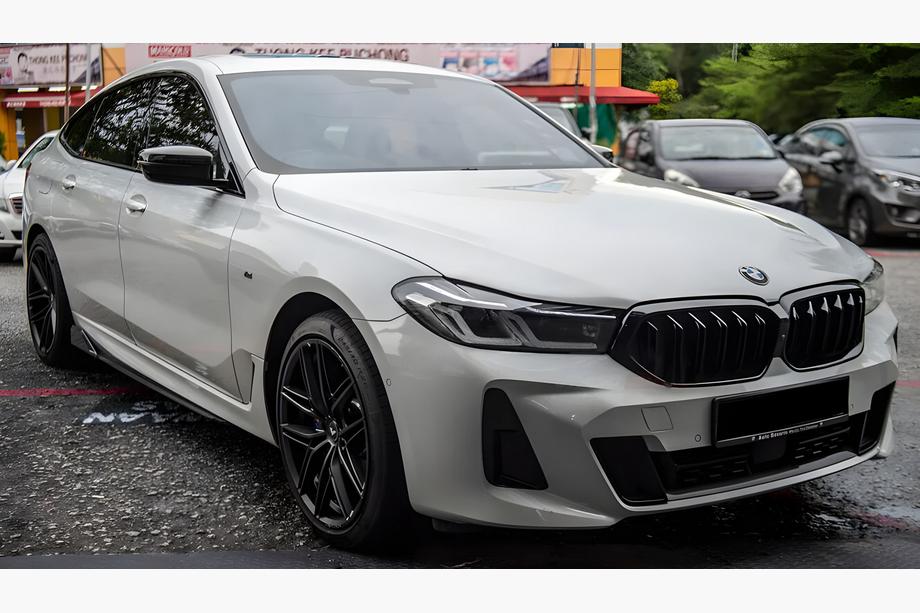 BMW 6 серія G32 2017- рр. Ніздрі M-Look (2020-2023, чорний глянець) Image