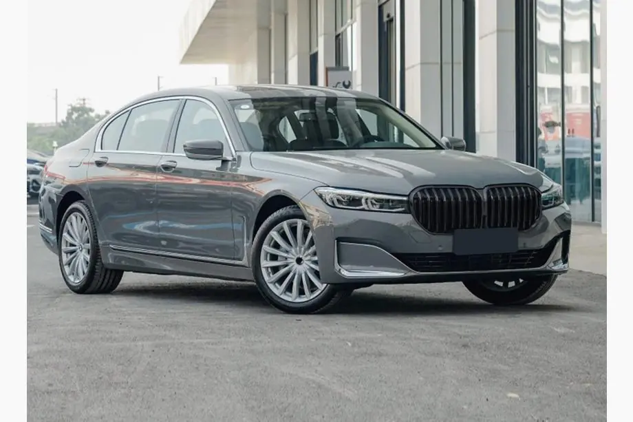 BMW 7 серія G11/G12 2015-2022 рр. Ніздрі 1 Bar (2019-2022, чорний глянець) Фото 1