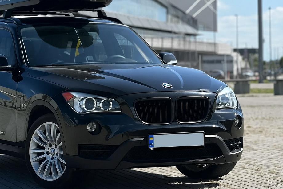 BMW X1 E84 2009-2015 рр. Ніздрі M-Look (чорний матовий) Фото 1