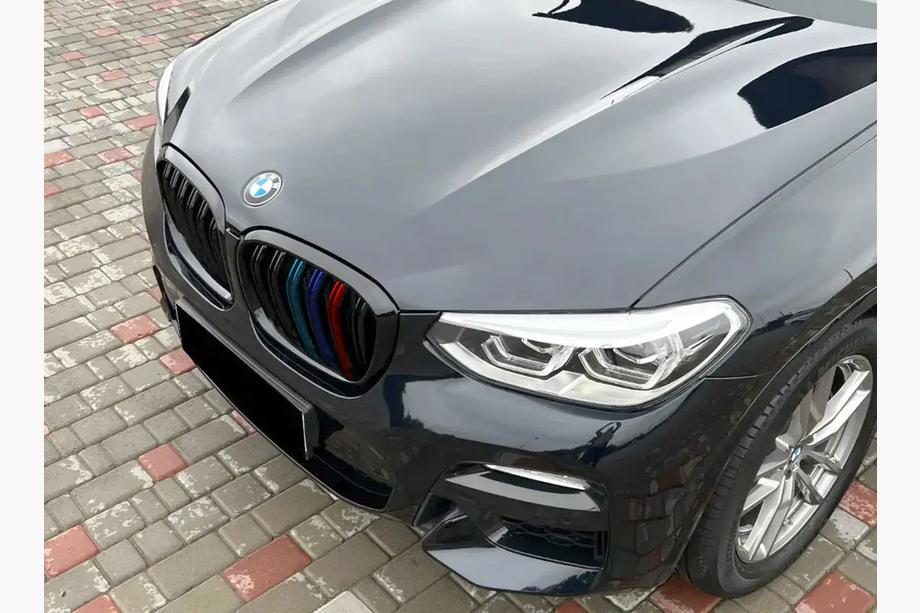BMW X4 G02 2018- рр. Ніздрі M-Look (2018-2021, M-Color) Image