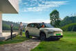 Огляд електричного кросовера Toyota bZ3X фото 1