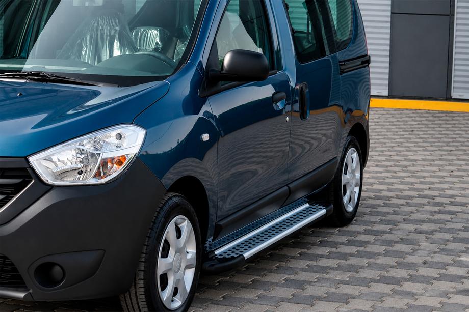 Dacia Dokker 2013-2022 рр. Бокові пороги X5-тип (2 шт., Алюміній) Image