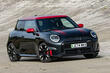 Огляд електричного хетчбека MINI John Cooper Works Electric фото 4