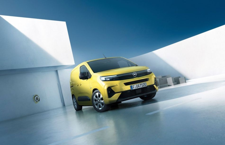 Огляд електричного фургона Opel Combo Cargo Electric