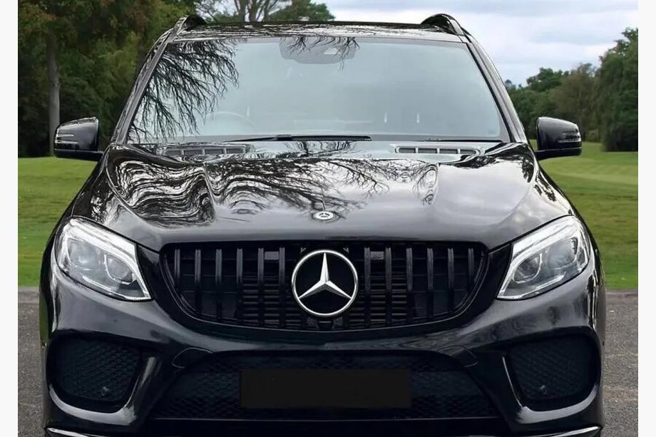 Mercedes GLE coupe C292 2015-2019 рр. Тюнінг решітка радіатора (GT Panamericana Black) Image