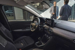 Економічний і надійний: Огляд Dacia Logan фото 5
