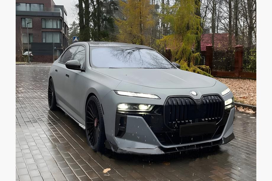 BMW 7 серія G70/G71 2022- рр. Комплект обвісів Aero Kit (для M760, M-Sport та i7 M70) Image