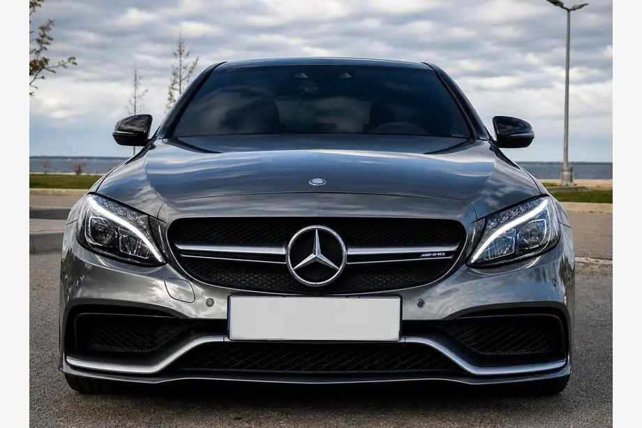 Mercedes C-class W205 2014-2021 рр. Передній бампер в зборі (AMG C63-designs 2014-2018) Фото 1
