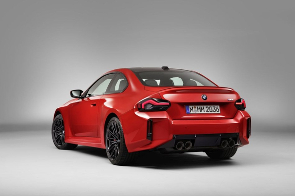 BMW M2 Coupe (G87) 2025: Огляд компактного потужного купе Фото 3