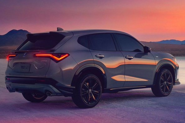 Огляд Acura ADX 2025: Новий гравець у класі компактних SUV Фото 3