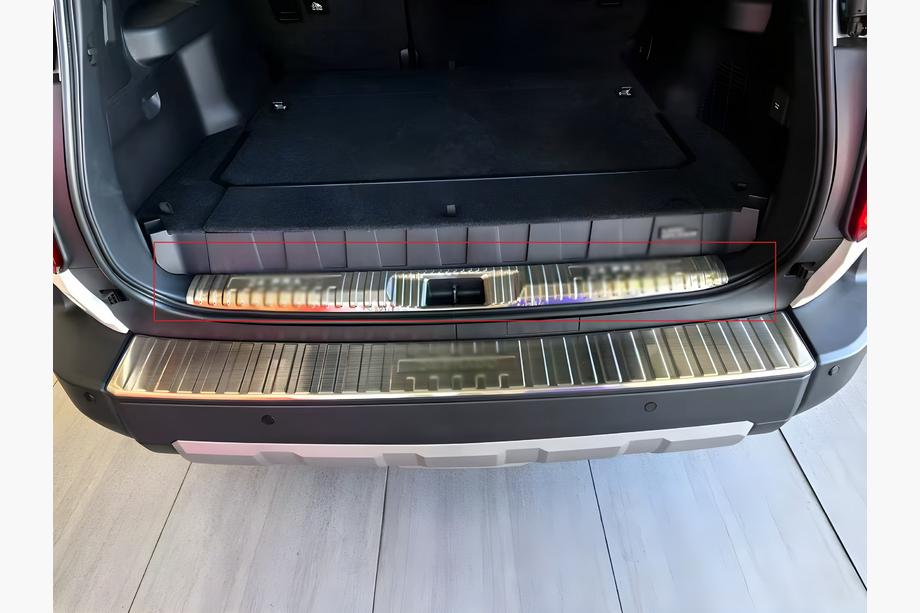 Toyota Land Cruiser Prado 250 2023- рр. Накладка на задній внутрішній поріг Image