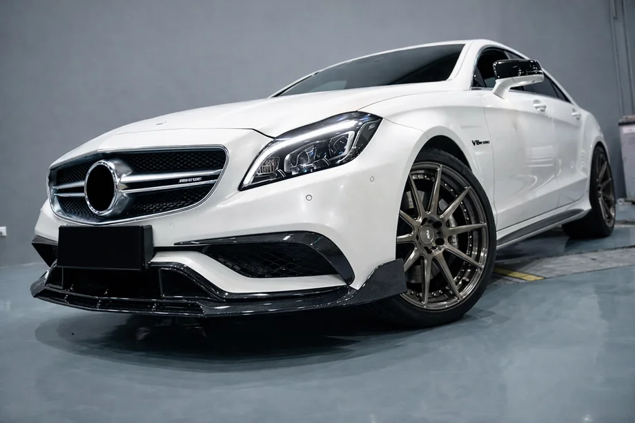Mercedes CLS C218 2011-2018 рр. Накладка на передній бампер Lip V2 (для CLS63 AMG SD 2015-2018, Карбон) Image
