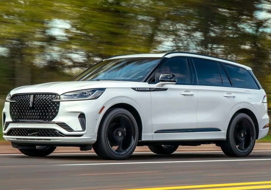 Огляд Lincoln Aviator 2025: Оновлений погляд на розкіш