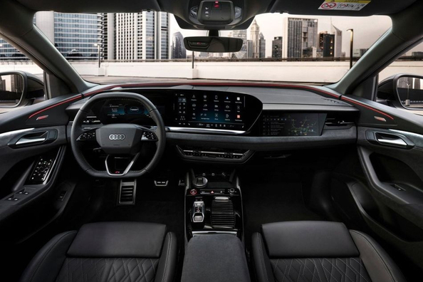 Огляд спортивного купеподібного кросовера Audi SQ6 Sportback e-tron Фото 6
