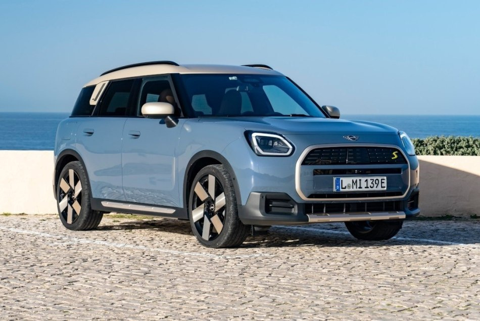 Огляд Mini Countryman Electric: Електрична еволюція стильного кросовера