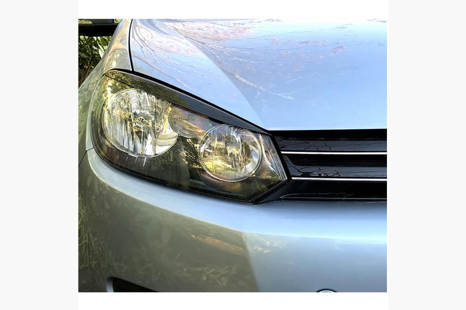 Volkswagen Golf 6 2008-2014 рр. Вії на фари (для HB 2010-2013, Карбон) Фото 3