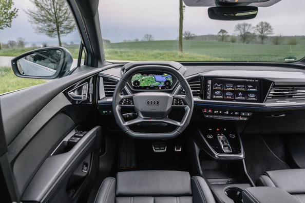 Audi Q4 Sportback e-tron: Електрична елегантність та практичність Фото 5