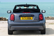 Огляд Mini Cabrio: Відкрита насолода в міському стилі фото 4