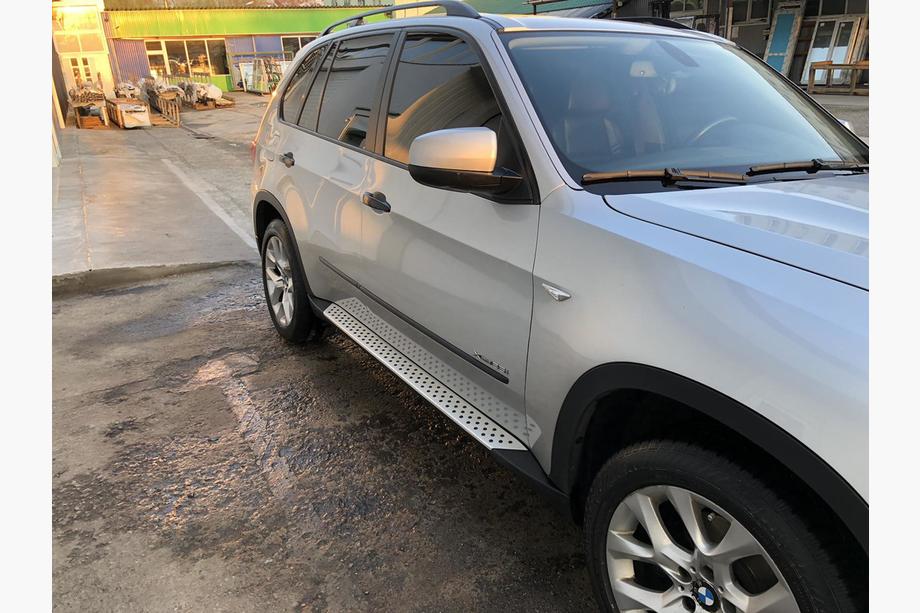 BMW X5 E70 2007-2013 рр. Оригінальні пороги (2 шт., алюміній) Image