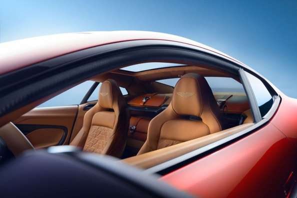 Aston Martin Vanquish III: втілення британської розкоші та стилю Фото 6