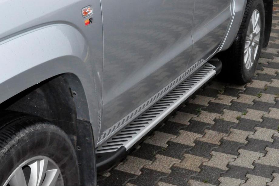 Volkswagen Amarok 2010-2022 рр. Бокові пороги Line (2 шт., алюм) Image