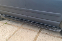 Volkswagen T5 Multivan 2003-2010 рр. Бокові пороги X5-тип black (2 шт., алюм) Довга база фото 3