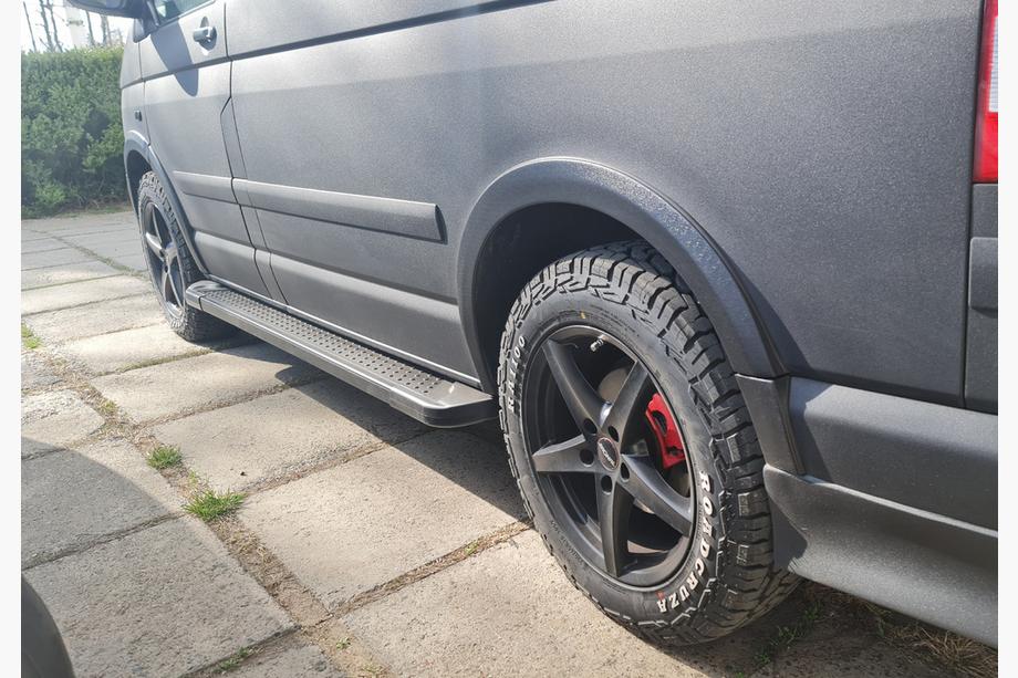 Volkswagen T5 2010-2015 рр. Бокові пороги X5-тип black (2 шт., алюм) Коротка база Image