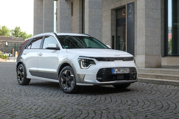 Огляд KIA Niro EV II: стильний та ефективний електрокросовер Фото 1