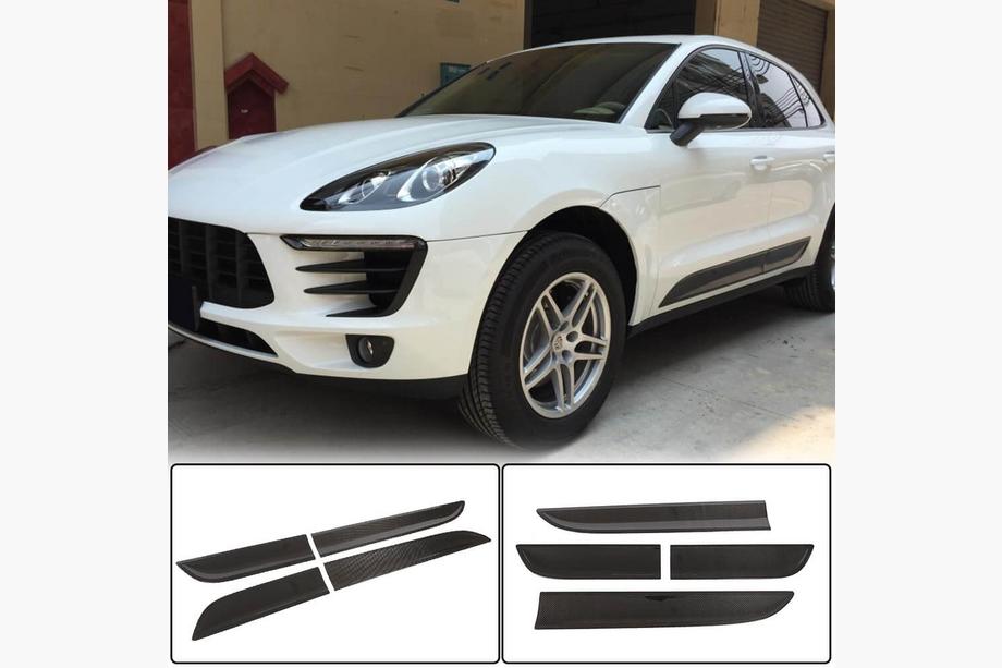 Молдинги дверей (2014-2021, Карбон) Image Молдинги дверей (2014-2021, Карбон) Image