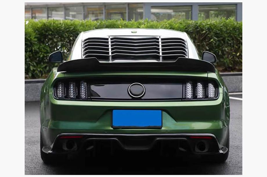Ford Mustang 2015-2023 рр. Спойлер V7 (Карбон) Фото 4