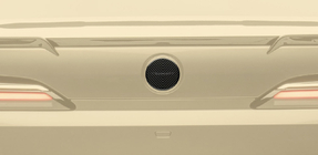 BMW 7 серія G70/G71 2022- рр. Задня eмблема MNSR (Карбон) фото 1