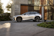 Lexus RZ450e: Огляд електричного кросовера фото 4