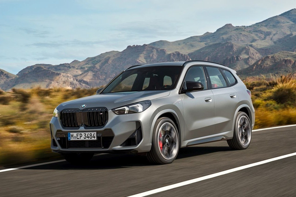 Огляд BMW X1 M35i (U11): Спортивний компактний кросовер Фото 3