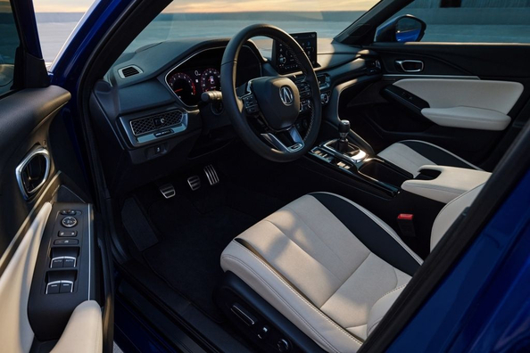 Огляд Acura Integra: Стиль і динаміка в кузові ліфтбек Фото 5