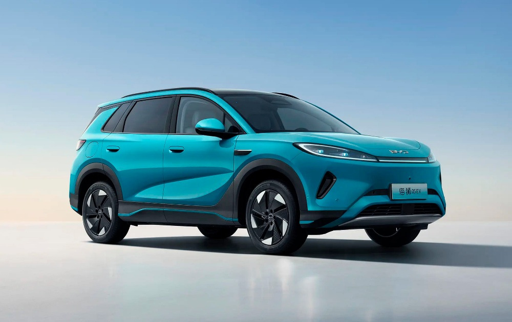 Огляд електричного BYD Sea Lion 05: Компактний електрокросовер