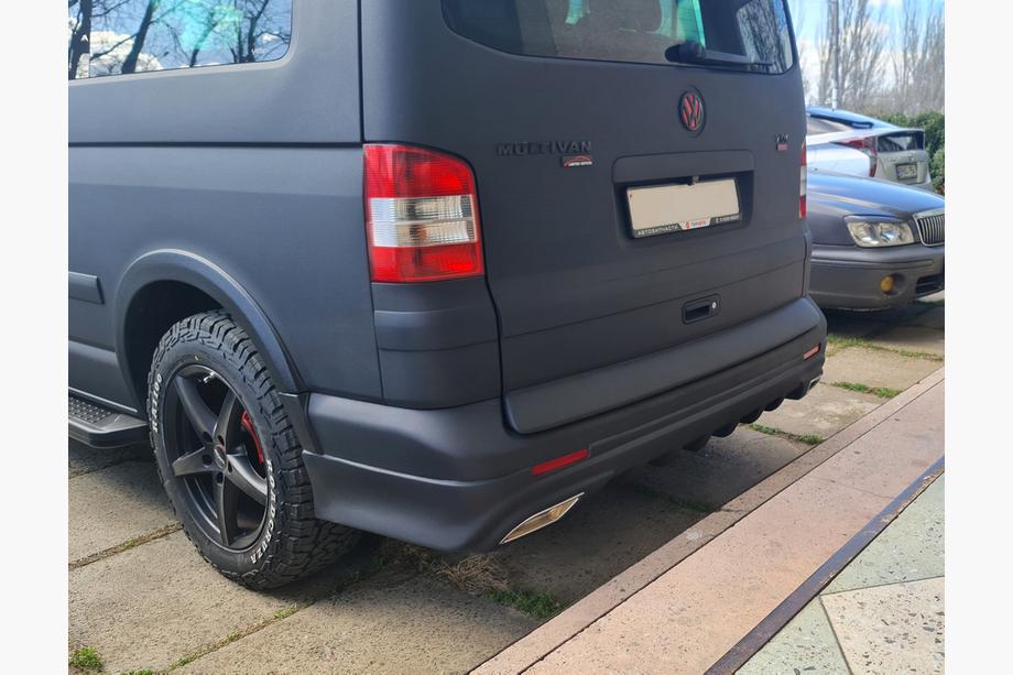 Volkswagen T5 Multivan 2003-2010 рр. Пластикова накладка на багажник (під фарбування) Фото 2