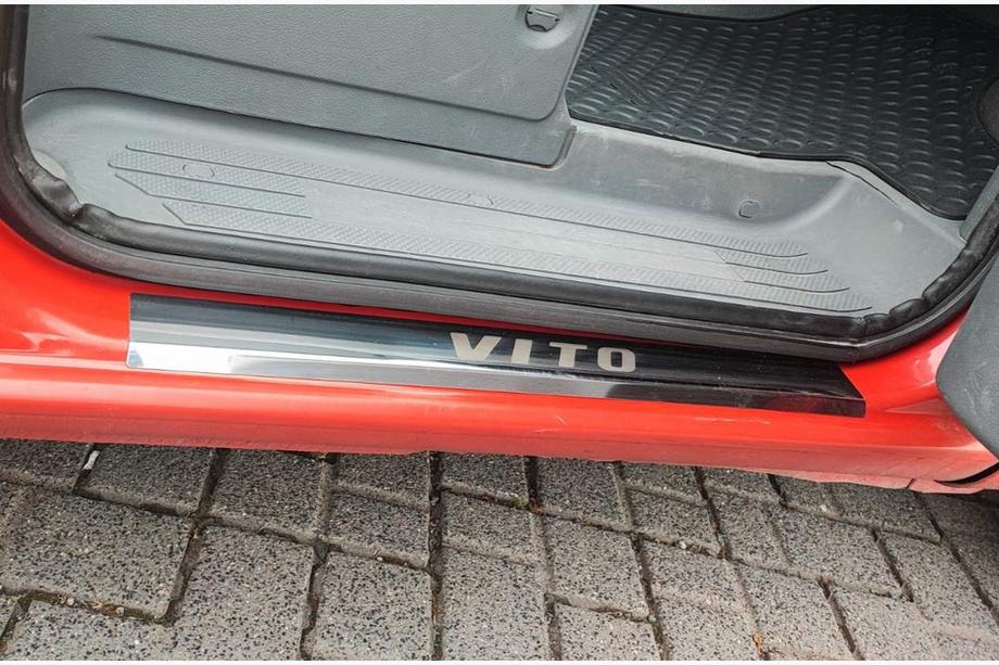 Mercedes Vito W639 2004-2014 рр. Накладки на пороги Carmos (2 шт, сталь) Image