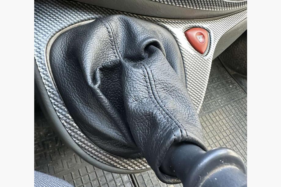 Nissan Primastar 2002-2014 рр. Шкіряний чохол КПП Image