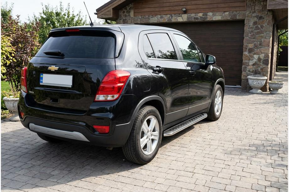 Chevrolet Trax 2012-2023 рр. Бокові пороги Maydos V1 (2 шт., Алюміній ↗ нерж) Image