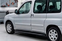 Peugeot Partner 1996-2008 рр. Бокові пороги Bosphorus Black (2 шт., Алюміній) фото 1