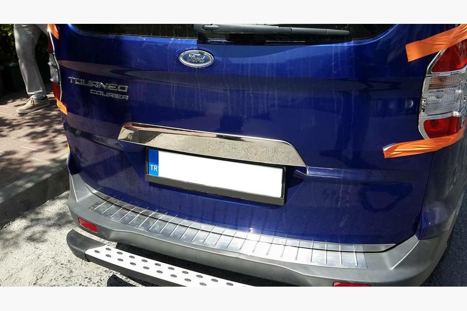 Ford Courier 2014-2023 рр. Планка над номером (нерж) Image
