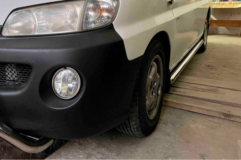 Hyundai H200, H1, Starex 1998-2007 рр. Бічні труби BB002 (2 шт., Нерж.) Image