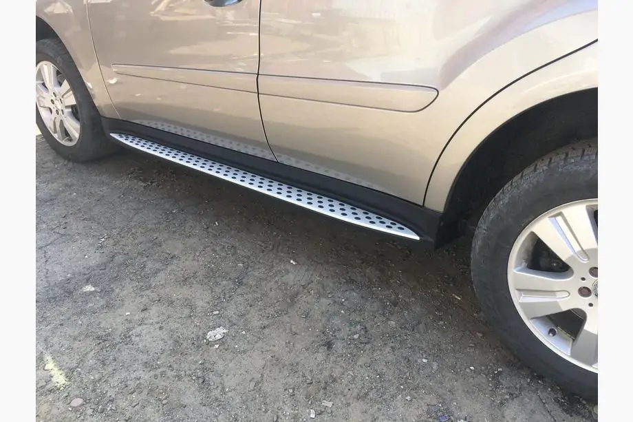 Mercedes ML W164 2005-2011 рр. Бокові пороги OEM (2 шт., Алюміній) Фото 4
