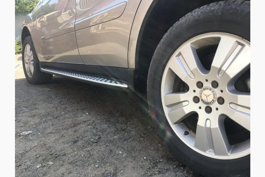 Mercedes ML W164 2005-2011 рр. Бокові пороги OEM (2 шт., Алюміній) Фото 6