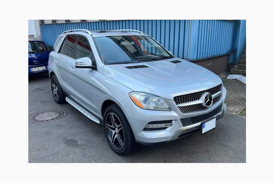 Mercedes GLE/ML class W166 2011-2018 рр. Бокові пороги Оригінальний дизайн (2 шт., Алюміній)