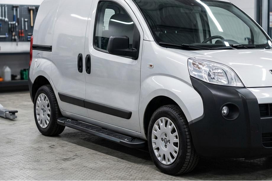 Citroen Nemo 2007-2017 рр. Бокові пороги RedLine Black (2 шт., алюміній) Image